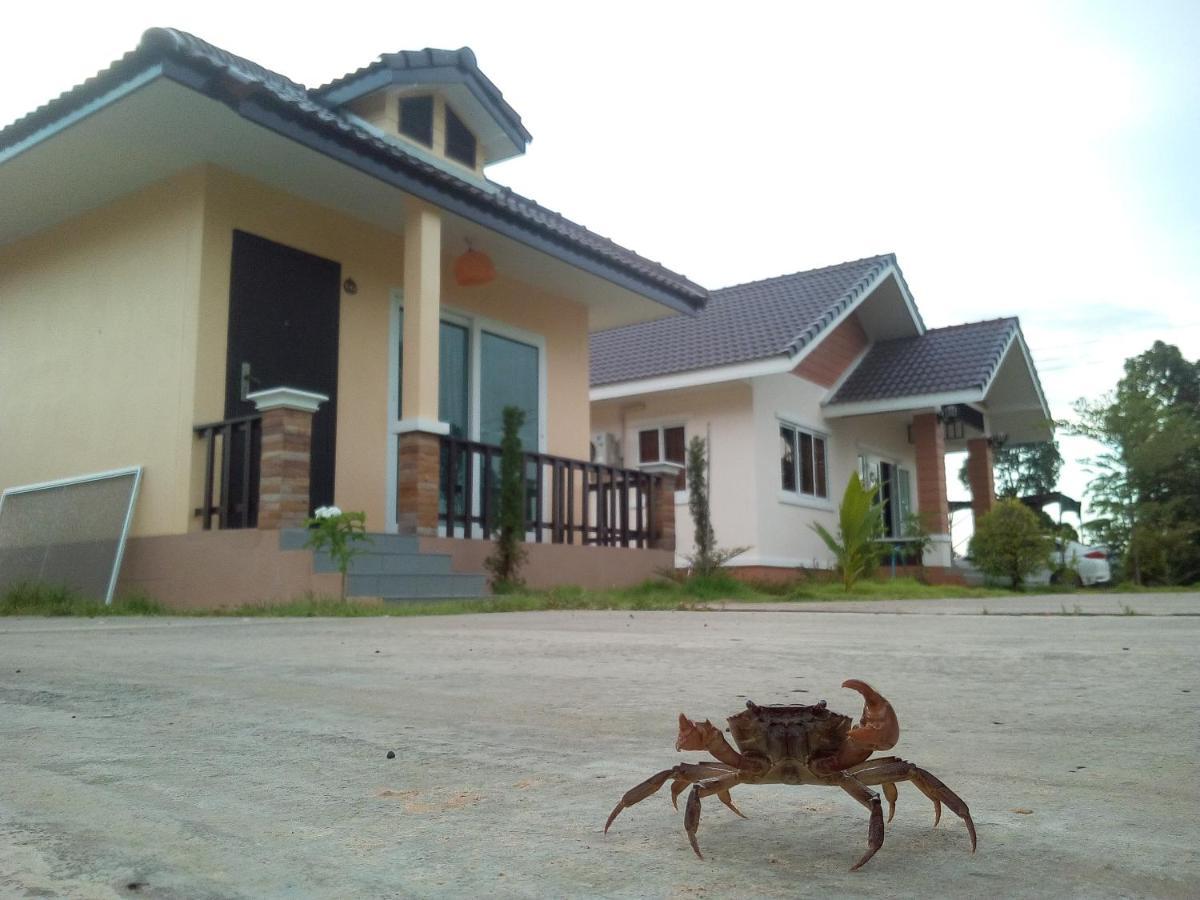 Suwi Coco Ville Resort Ubon Ratchathani Buitenkant foto